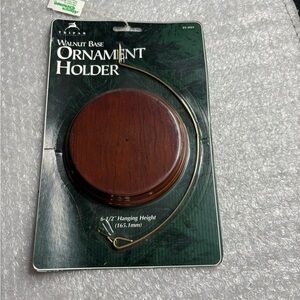 Tripar walnut base ornament holder